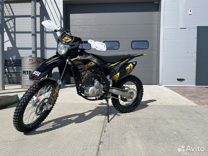 Мотоцикл кроссовый BSE Z5