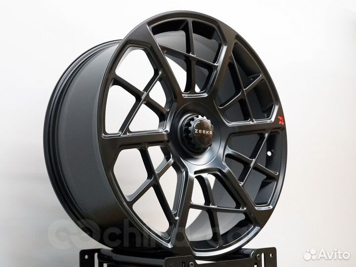Диски Zeekr 001 кованые R22