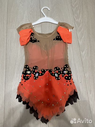 Костюм для художественной гимнастики