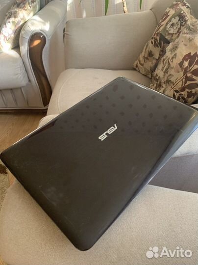 Ноутбук asus
