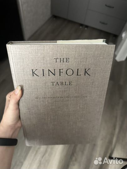 Журналы kinfolk, speech и книга kinfolk table