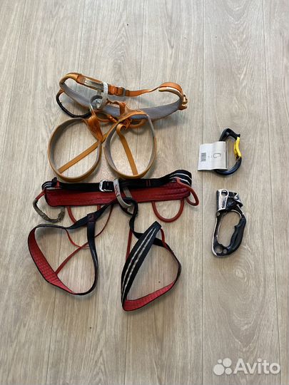 Обвязки, жумар, карабин Petzl, Camp