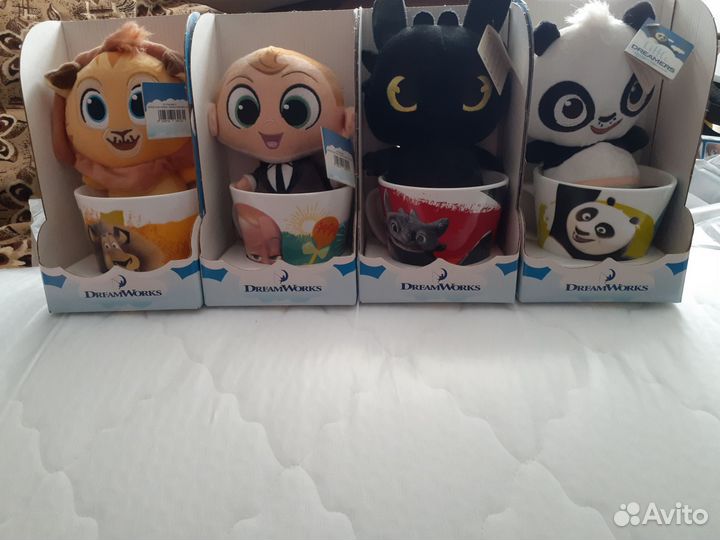 Кружка с игрушкой