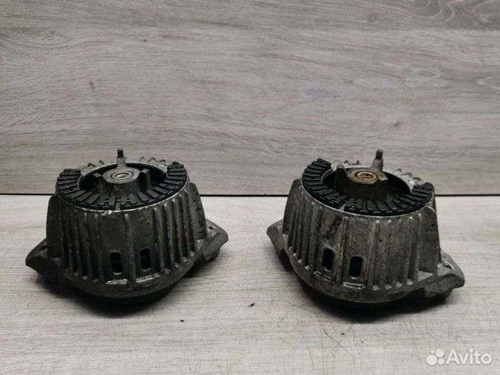 Подушки двигатель Mercedes C W204