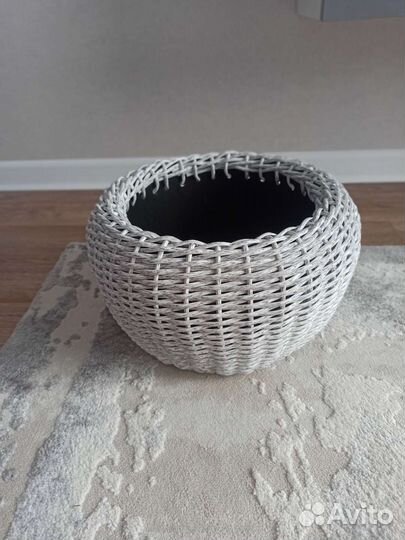 Плетеные корзинки из ротанга