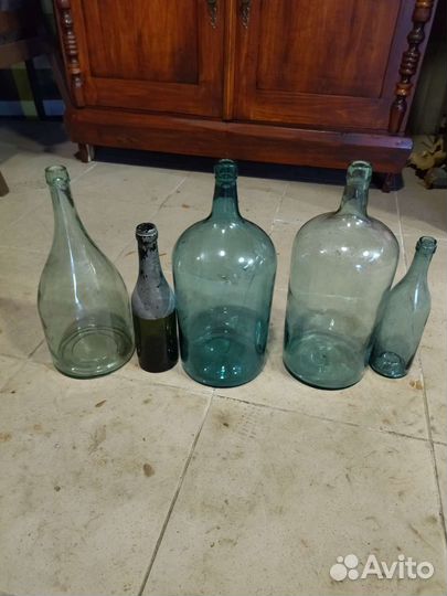 Старинные бутылки