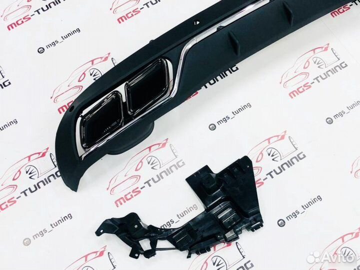 Диффузор с черными насадками не AMG пакет w205