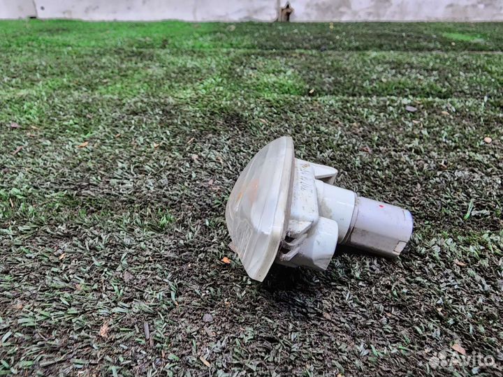 Повторитель в крыло левый Kia Ceed 2 JD 2012-2018