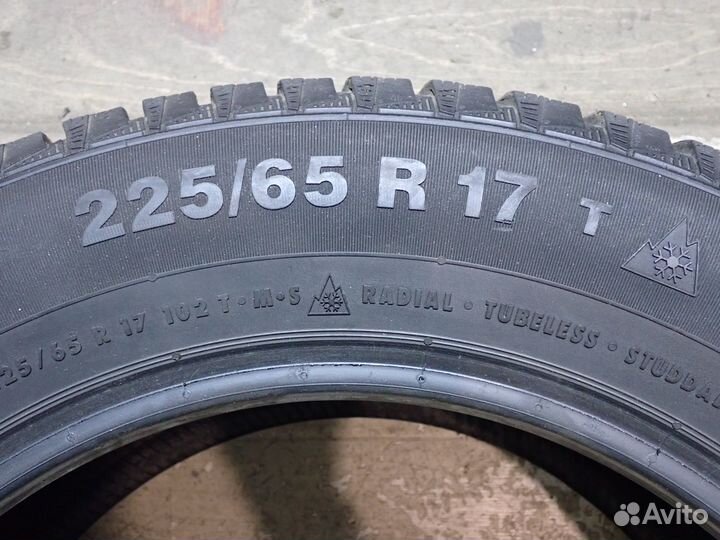 Continental ContiIceContact 4x4 225/65 R17 102T