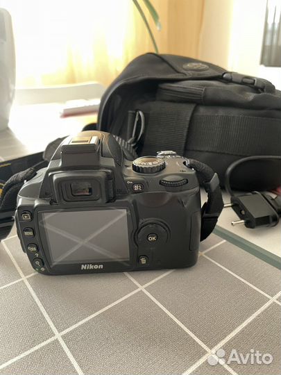 Nikon D40x (комплекте )