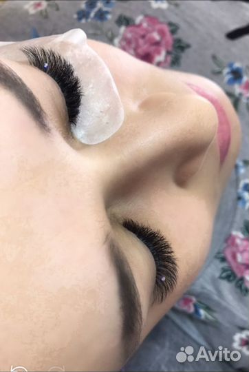 Наращивание ресниц