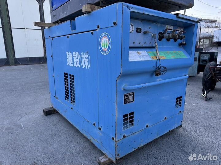 Компрессор Denyo DIS130-3702. 7кг / 3,5 куб.м