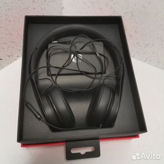 Наушники Beats EP On-Ear (Рассрочка / Р2)