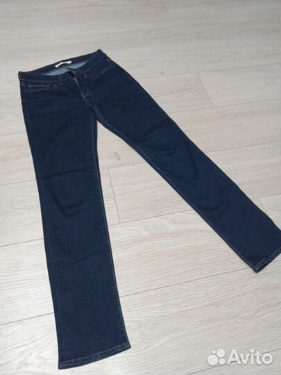 Джинсы levis 712 slim 27размер