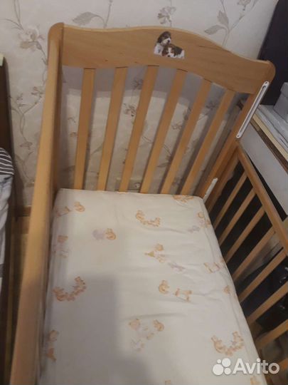 Детская кроватка