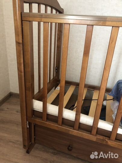 Кроватка детская