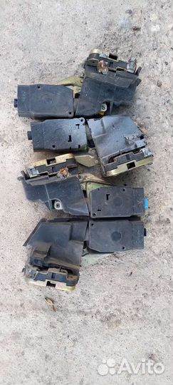 Замки дверей mitsubishi space star