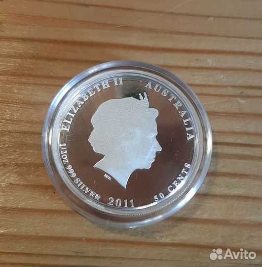Монета 50 центов австралия с зайцами