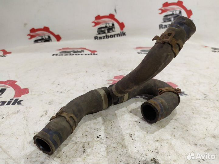 Патрубок системы охлаждения Mercedes Vito W639