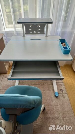 Растущая парта и стул растущий