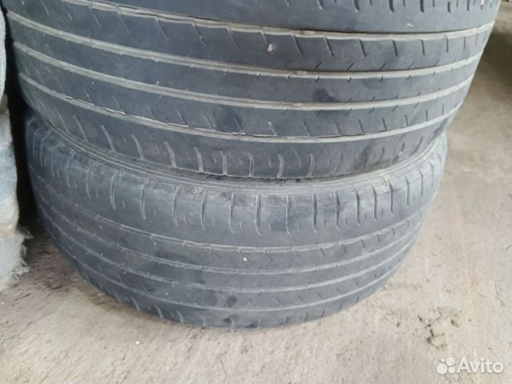 Dunlop SP 055 215/55 R17 94V