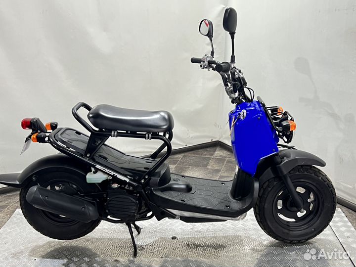 Скутер Honda Zoomer 50