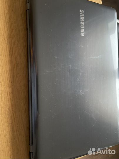 Игровой ноутбук Samsung 17