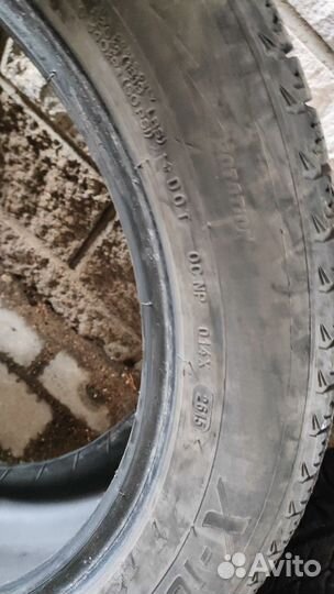 Michelin X-Ice 235/50 R18