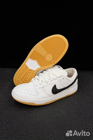 Nike SB Dunk Low Orange Label White 38 EUR / 24CM