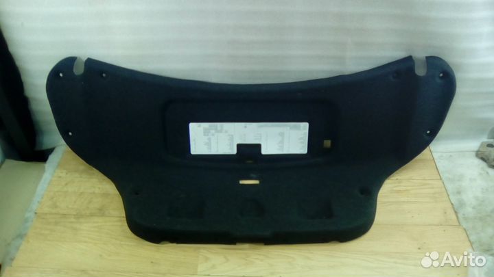 Обшивка крышки багажника BMW E60 5er