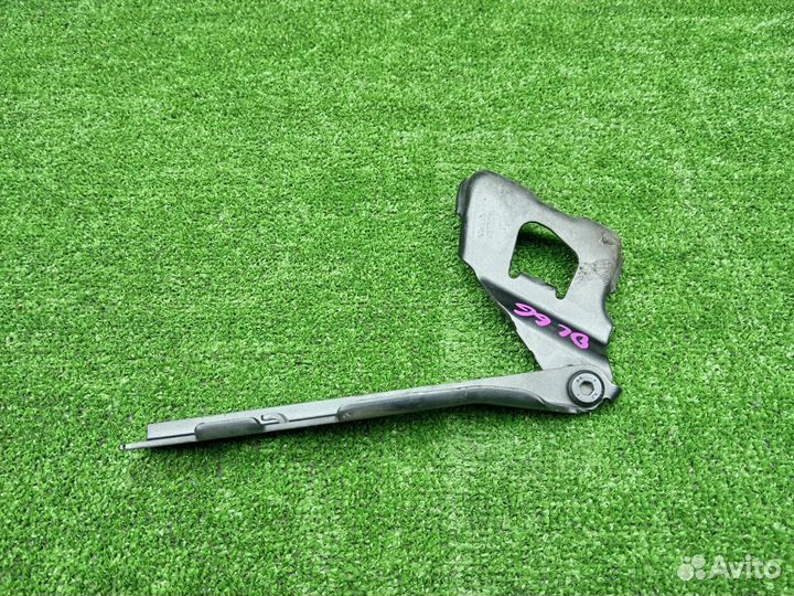 Петля капота левая 8K0823301D VAG Audi A4 B8 allroad 8K