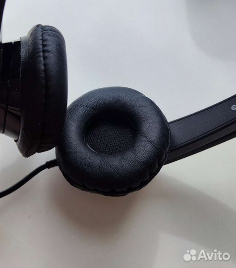 Профессиональная гарнитура Jabra UC Voice 550 MS D