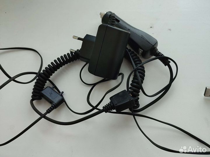 Зарядное устройство sony ericsson