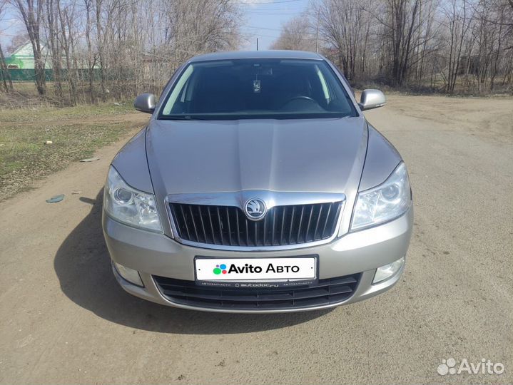 Skoda Octavia 1.6 AT, 2011, 119 000 км