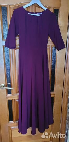 Платье женское