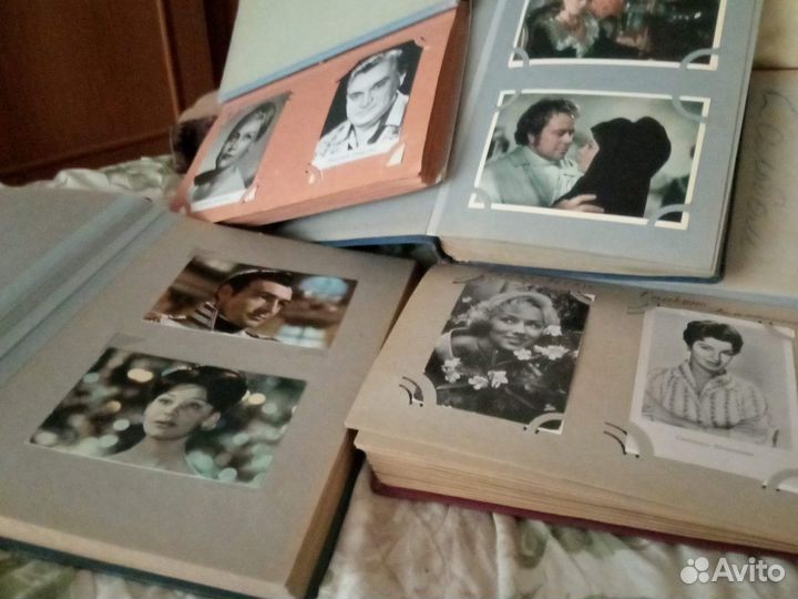 Открытки артистов советского и зарубежного кино