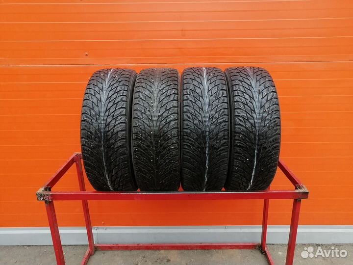 Nokian Tyres Hakkapeliitta R2 205/60 R16 96R