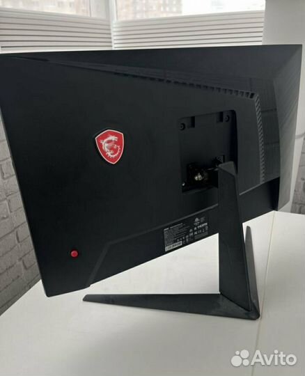 Игровой Монитор 144 Hz MSI Optix MAG273