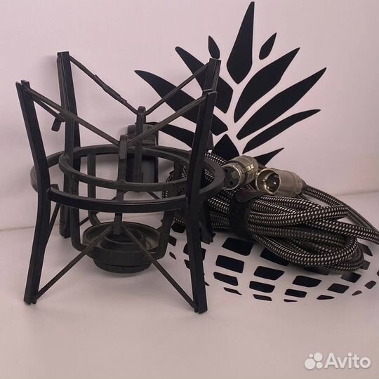 Микрофон AKG 420 Perception