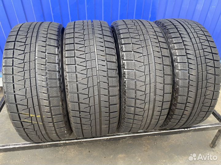 Bridgestone Blizzak Revo GZ 225/50 R17