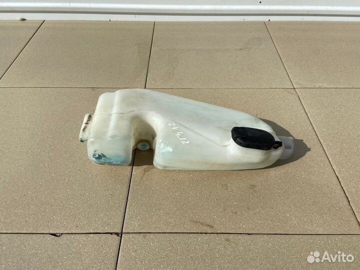 Бачок омывателя LADA Largus