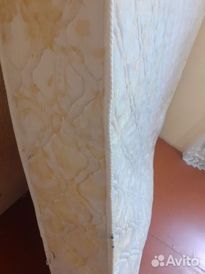 Матрас 160х200 бу