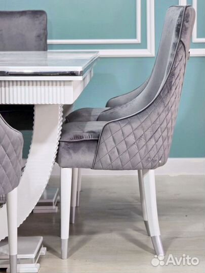 Стол и стулья новые Раскладной Обеденный