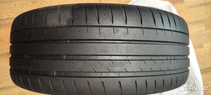 Michelin Pilot Sport 4 S 235/45 R20