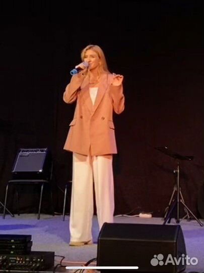 Педагог по вокалу