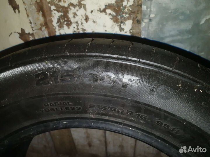 Continental ContiPremiumContact 2 215/60 R16 95H