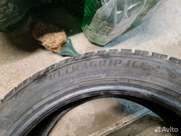 Goodyear UltraGrip Ice 2 225/45 R17 94T