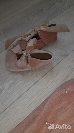 Платье и балетки для малышки