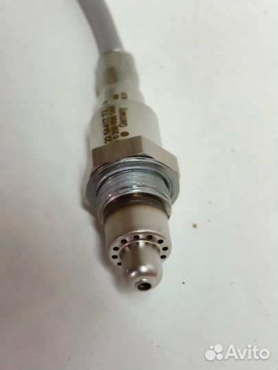 Лямбда-зонд дв. H4B, H4D 226A41772R; 226901841R