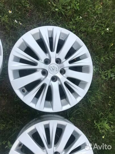 Диски toyota r18